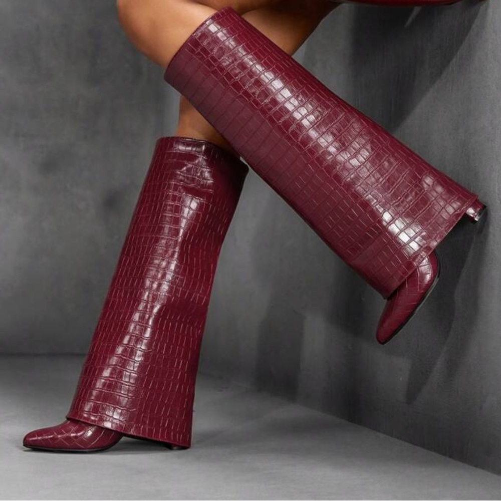 SHEIN Burgundy Croc-Embossed Knee Boots